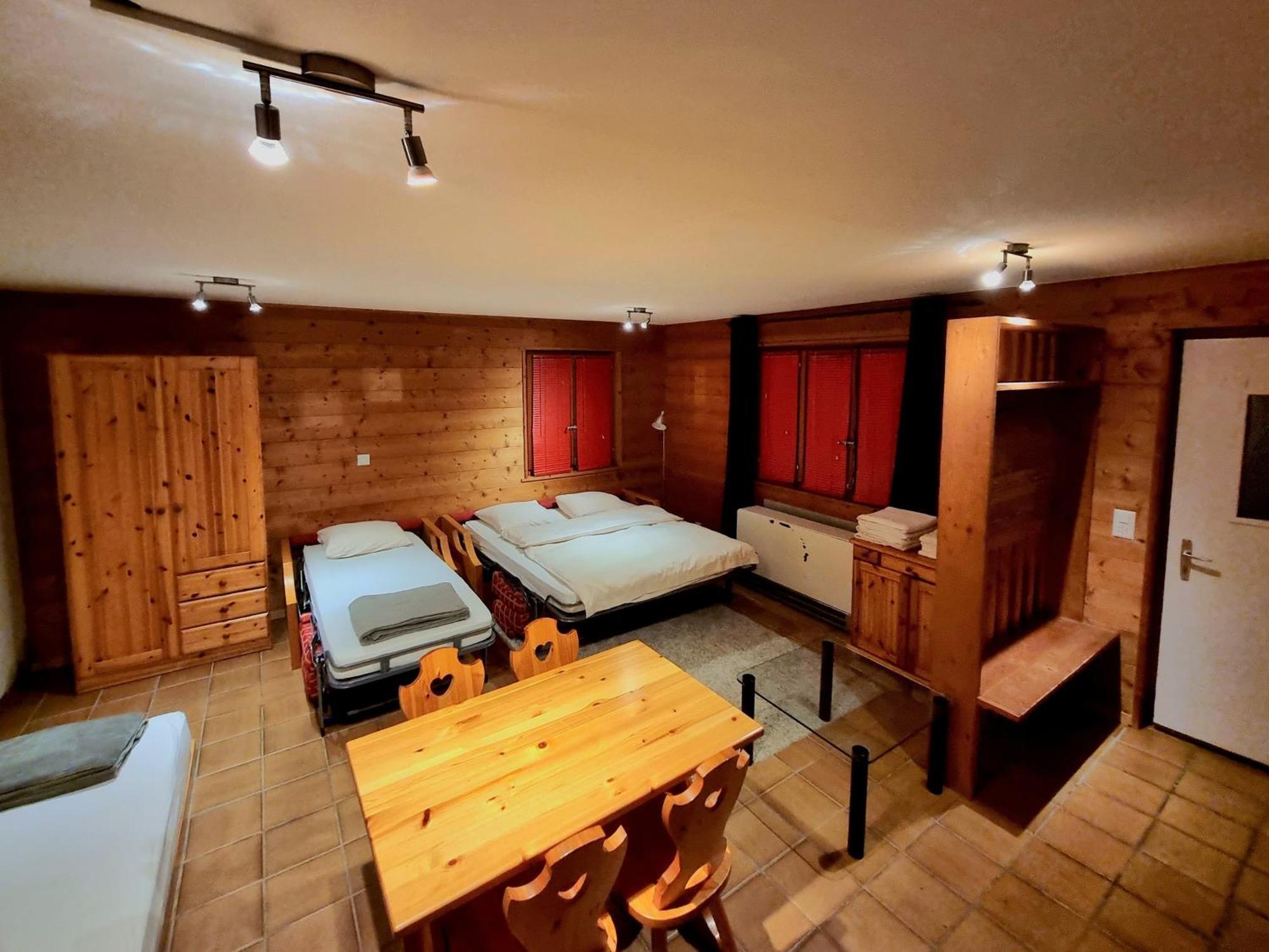 Hotel - Petit-Dejeuner Le Trift Zinal Zewnętrze zdjęcie